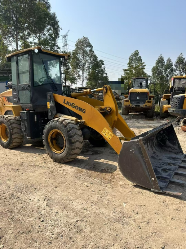 2022 Liugong 820C Loader