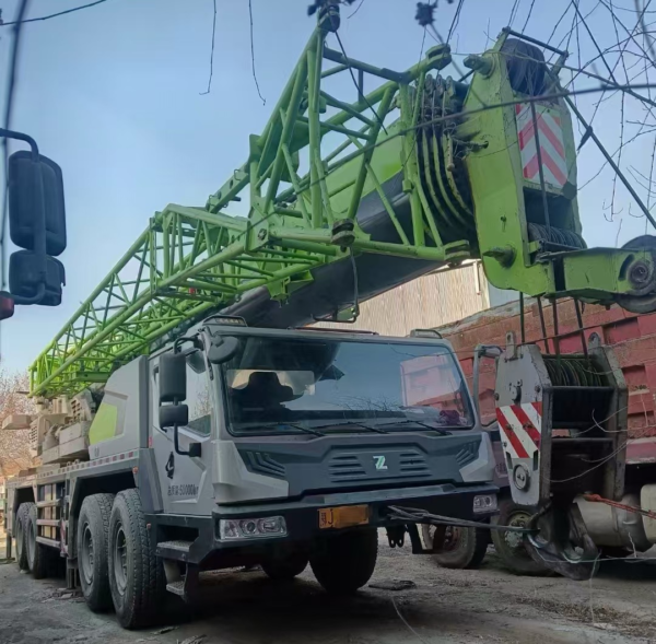 2021 Zoomlion 80T Truck Crane