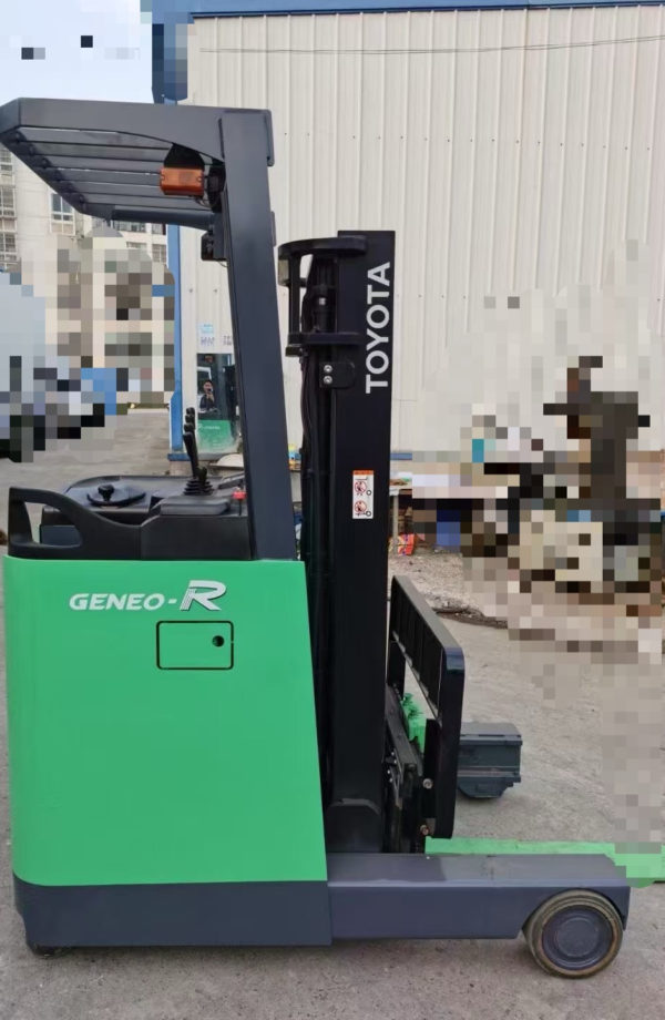 Toyota Stand-Up Reach Truck – 1.5 Ton